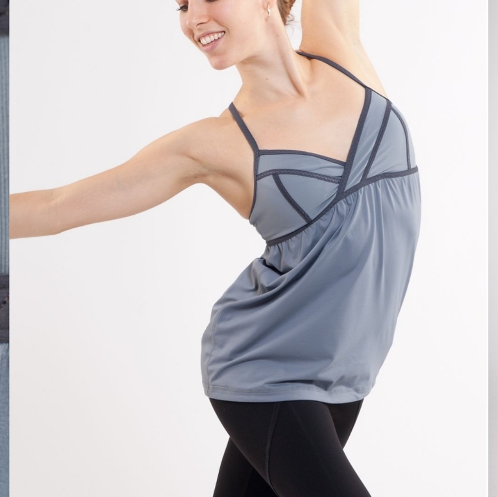 Lululemon Rehearsal TankBlurred Grey